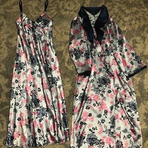 Night gown and matching robe